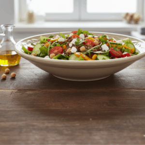 Mittagessen - Salat mit Hülsenfrüchten